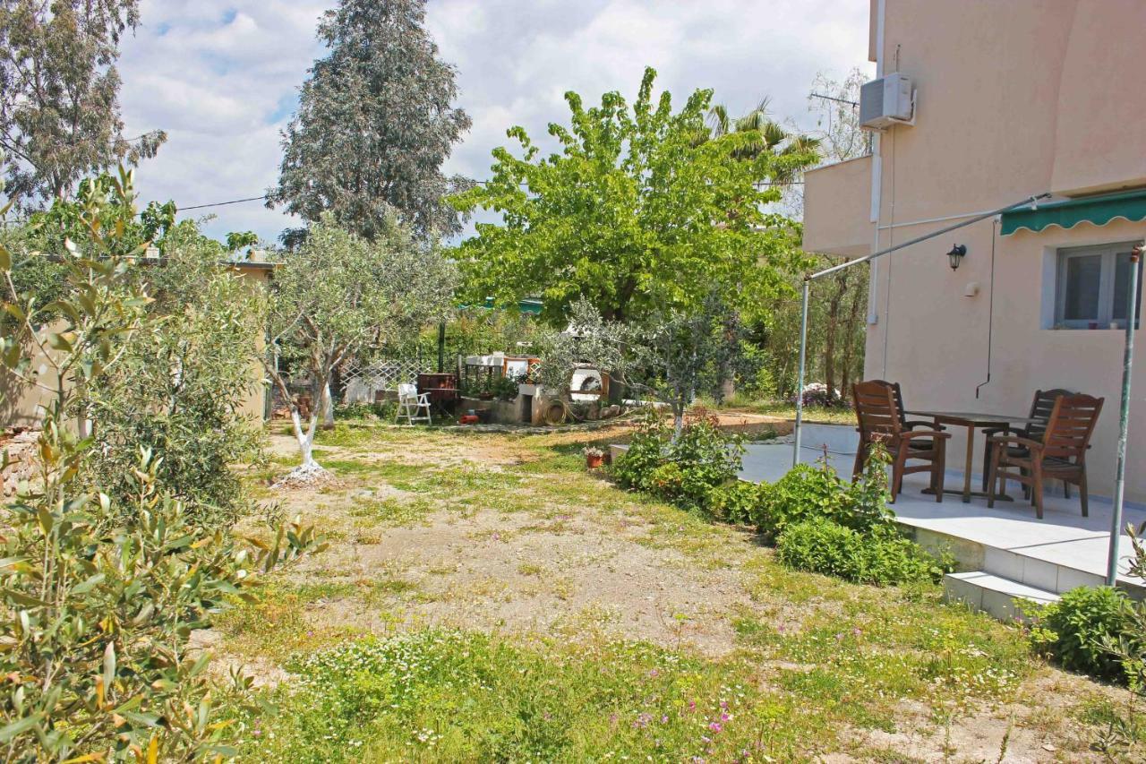 Apartment In Lagonisi Exteriér fotografie